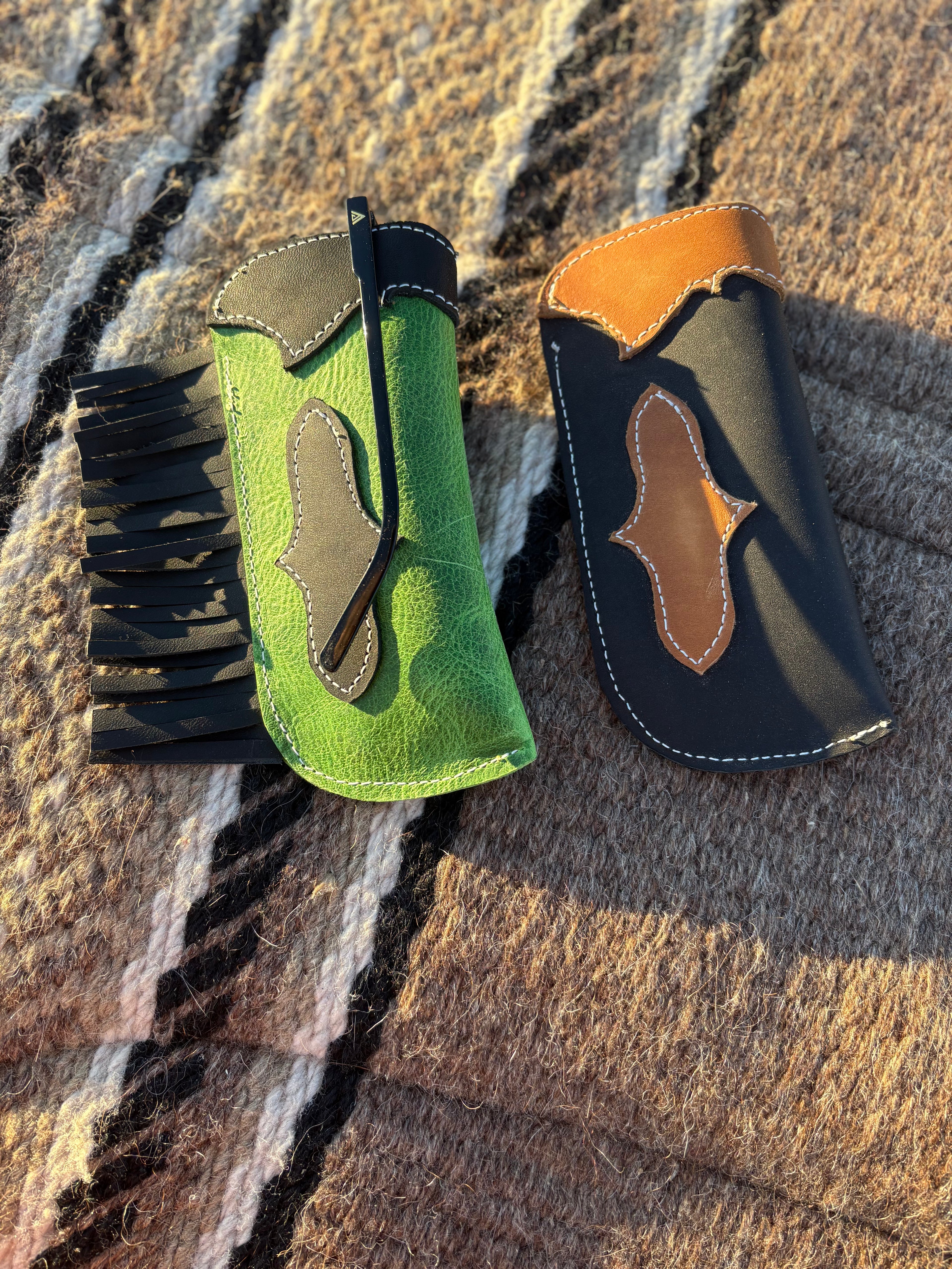 The Sunnie – Mini Leggin’ Sunglasses Holder