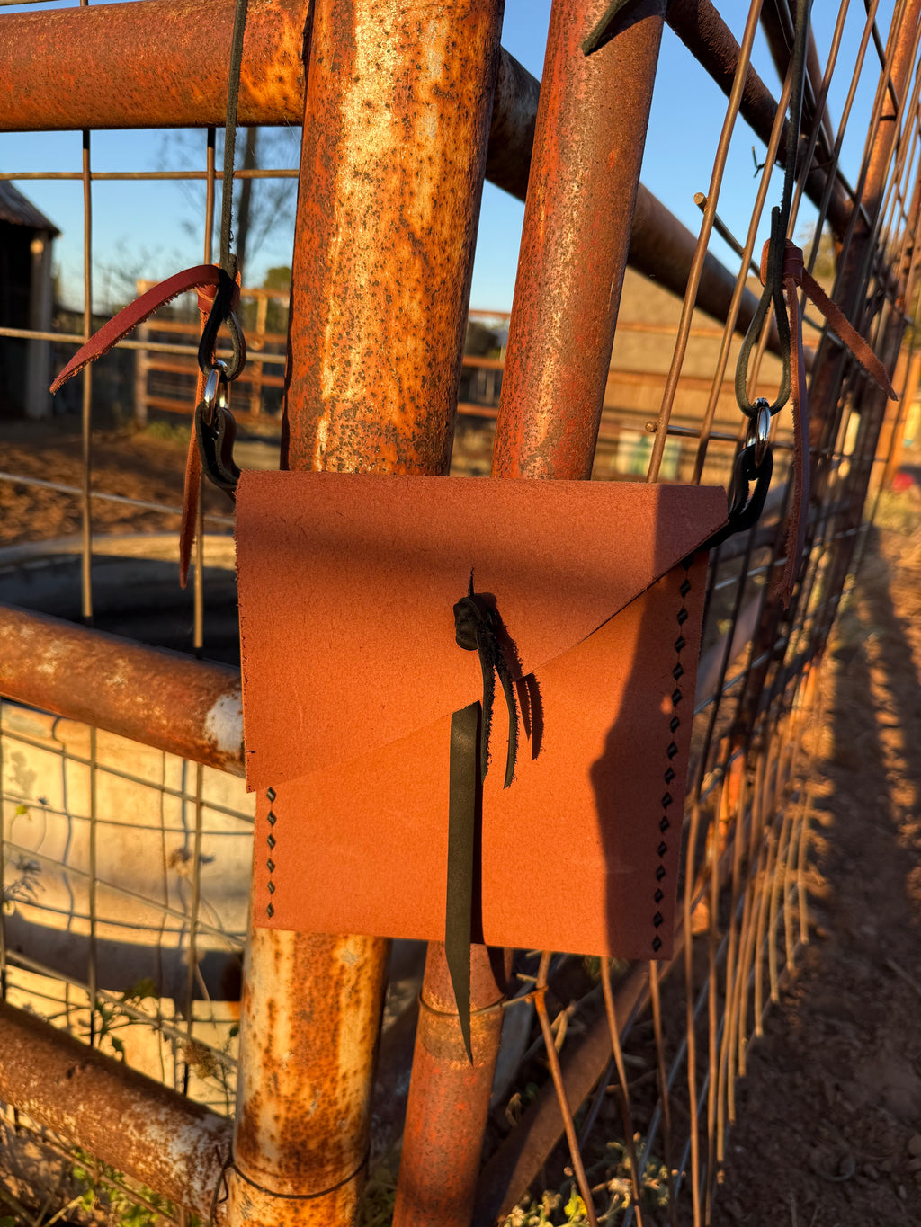 The Wanderer - Brown and Black