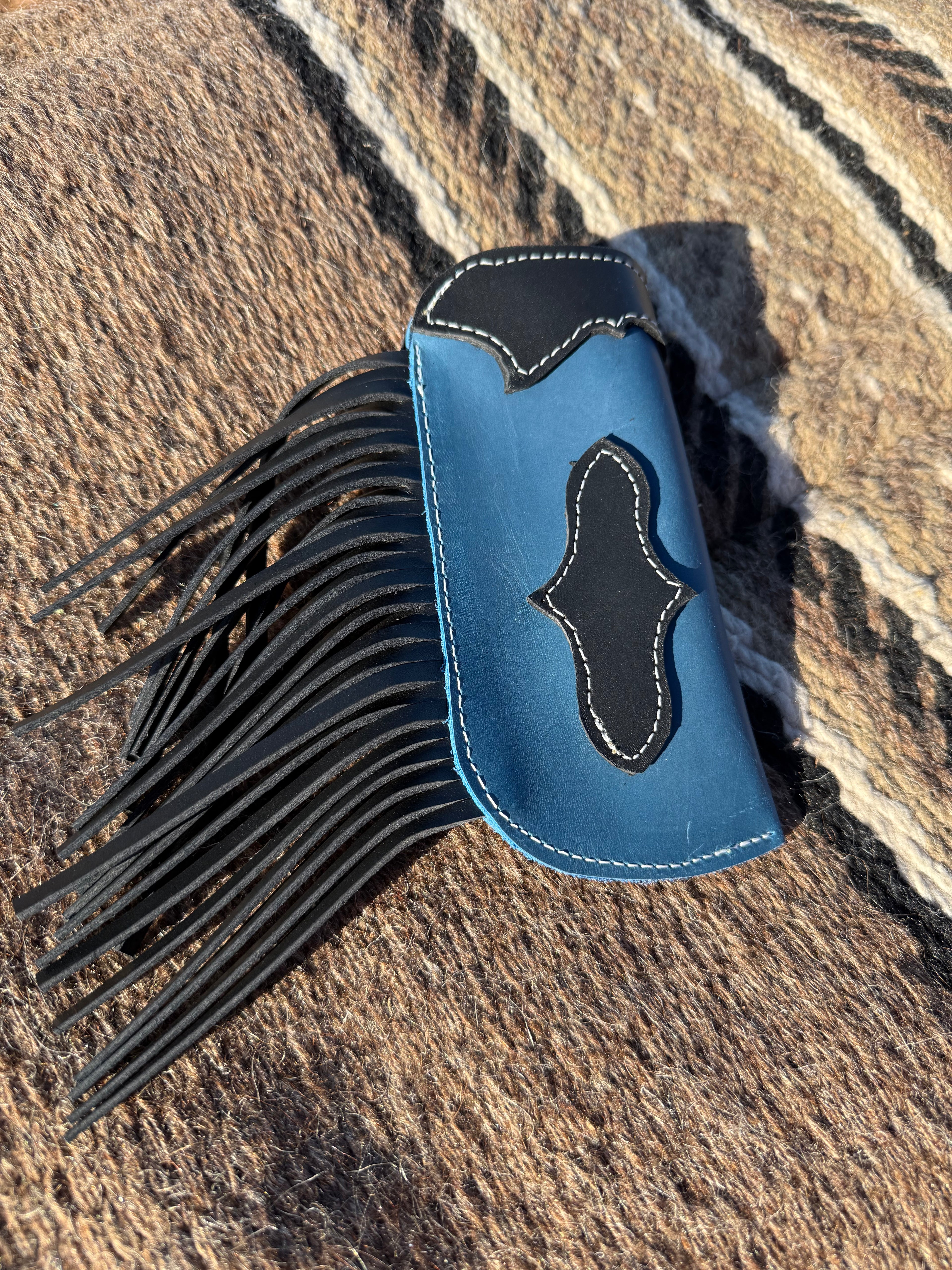 The Sunnie – Mini Leggin’ Sunglasses Holder
