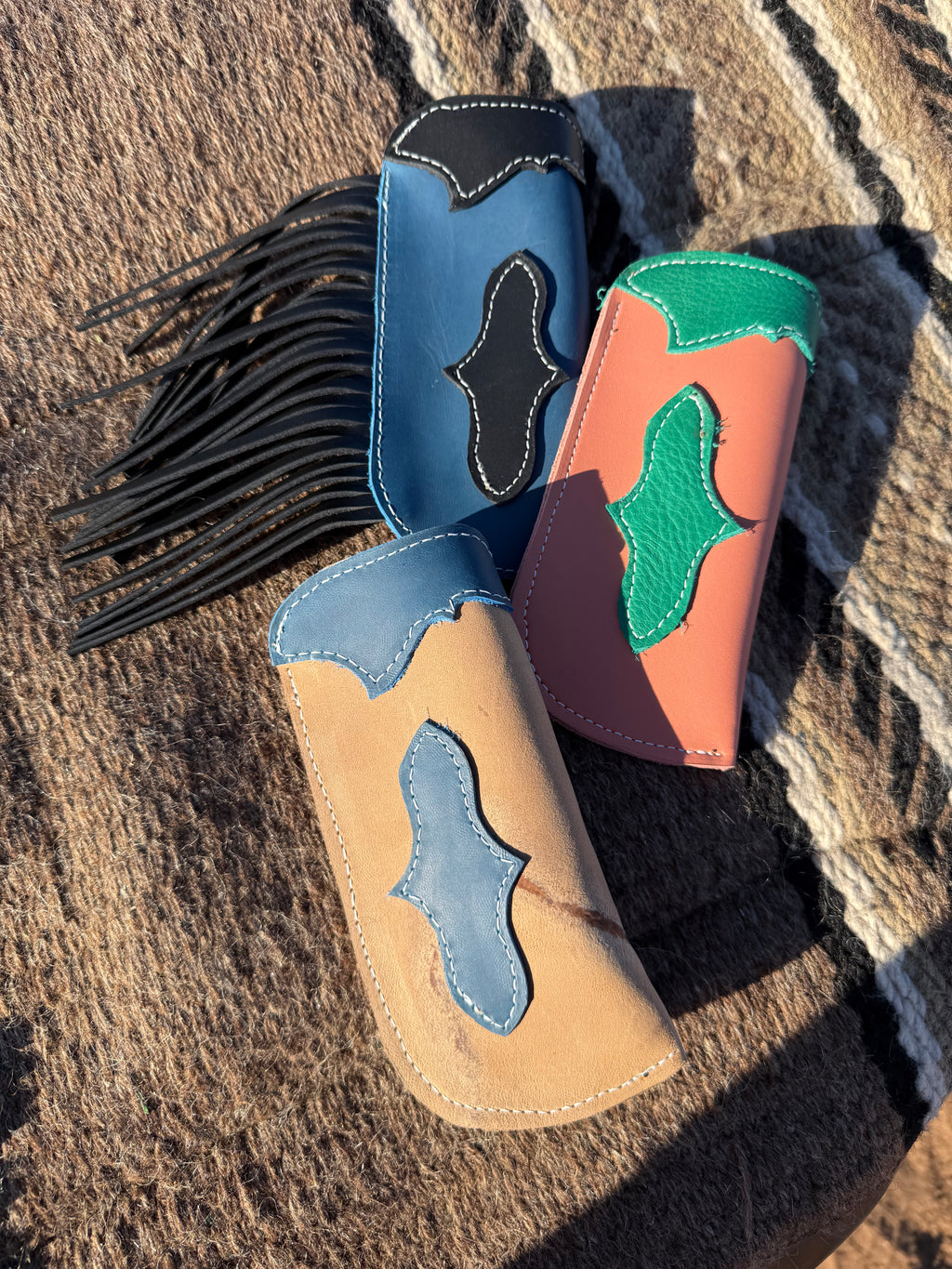 The Sunnie – Mini Leggin’ Sunglasses Holder