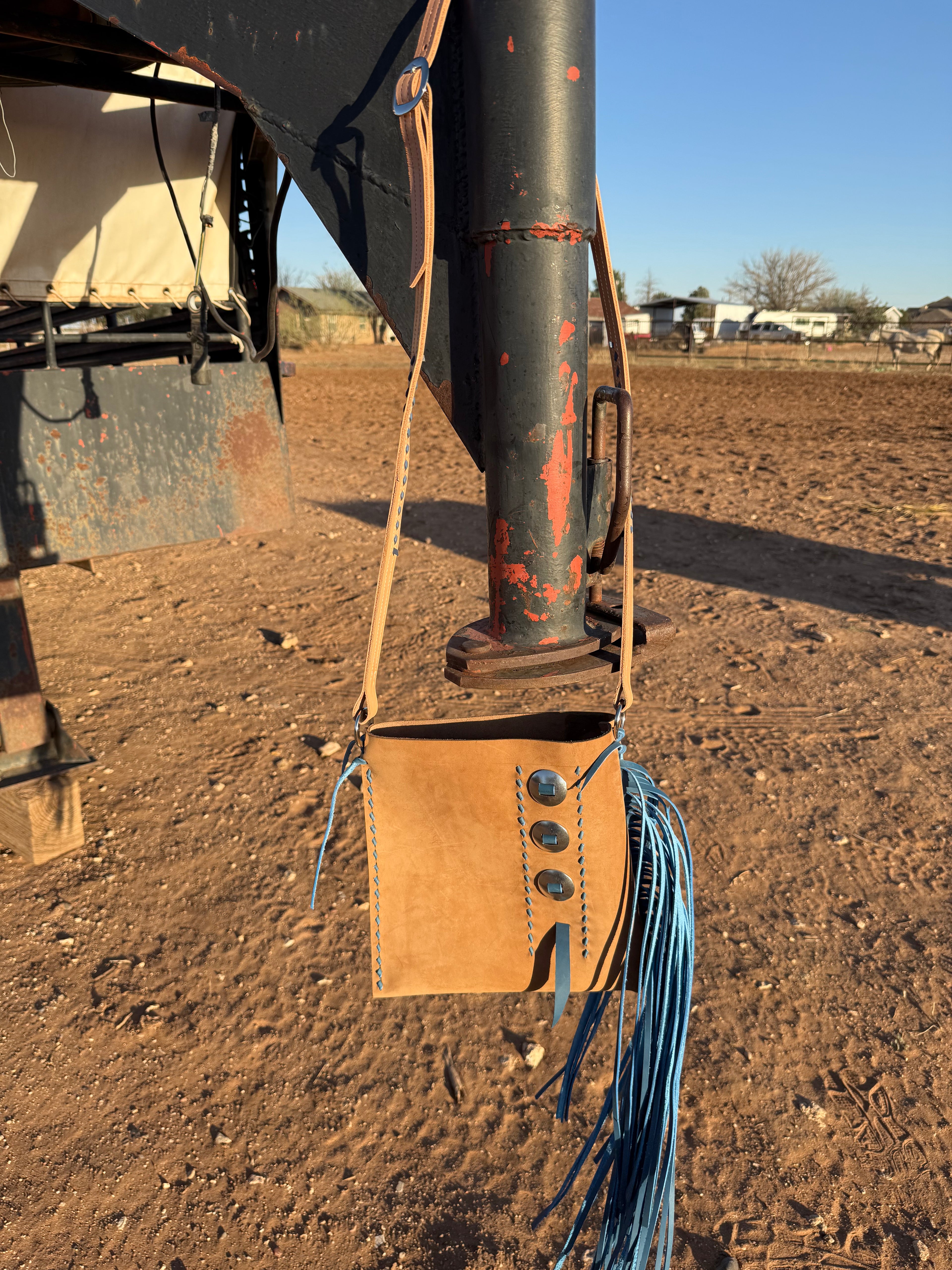 The Sierra- Tan and Blue