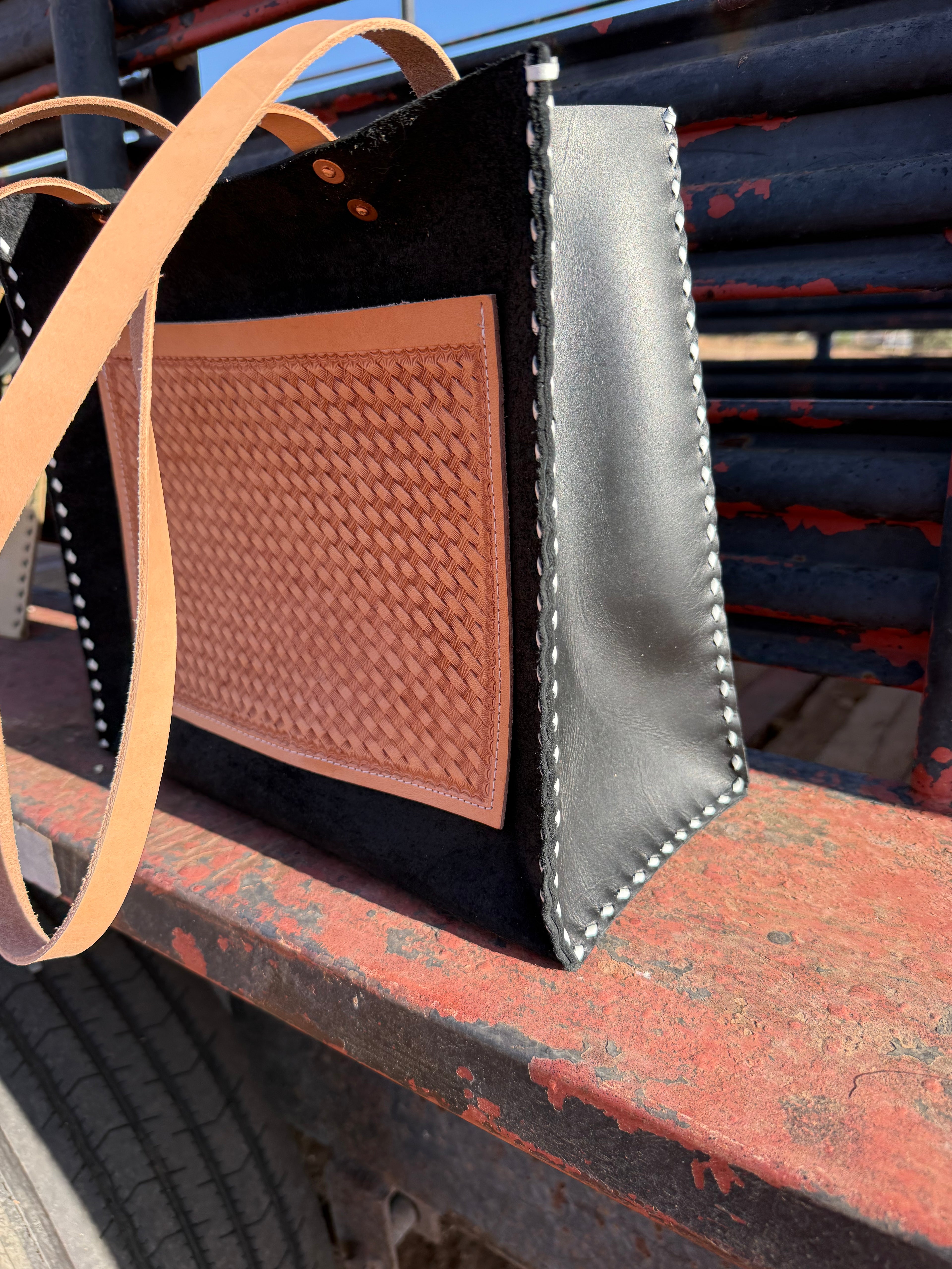 The Lucy-Black with Pocket