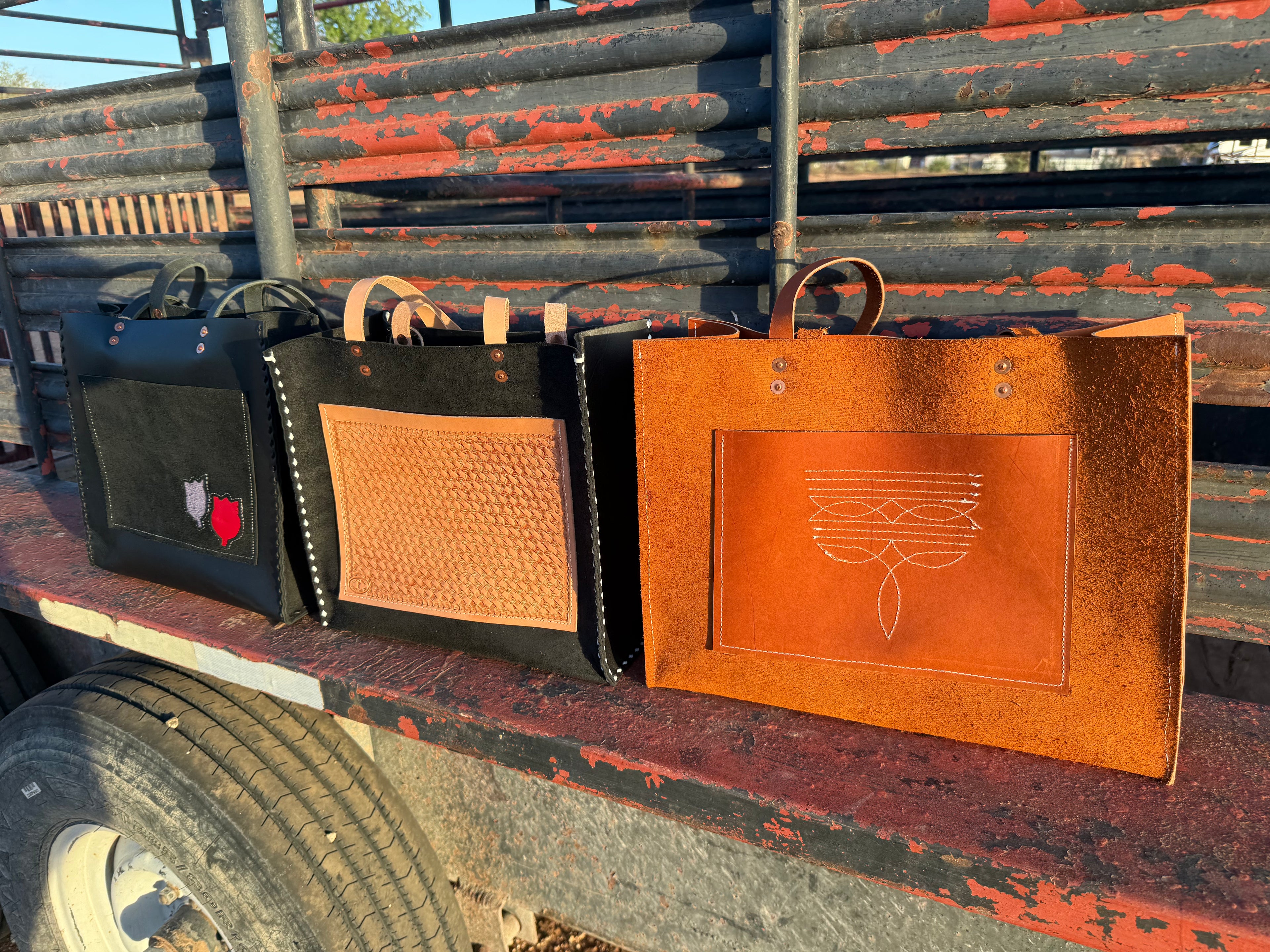 The Lucy – Black Tulip Inlay